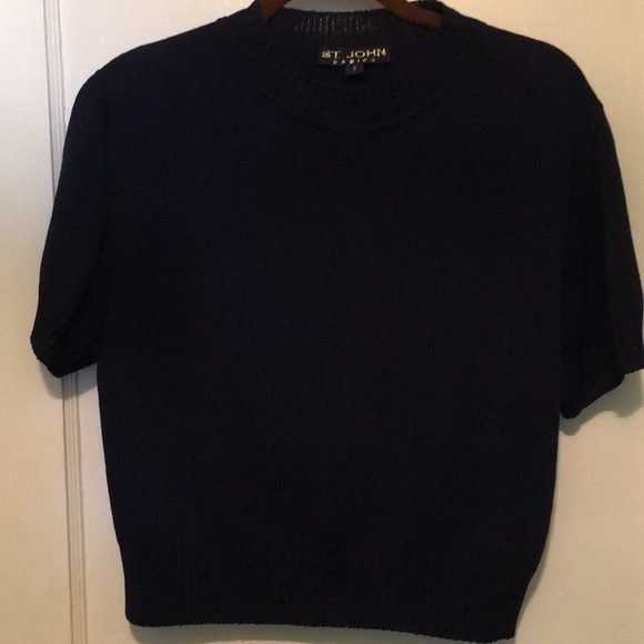 St. John Knit Short Sleeve Top